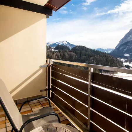 Alpine With Indoor Pool & Sauna -